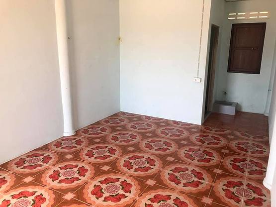 1 Bed Condo — photo 1