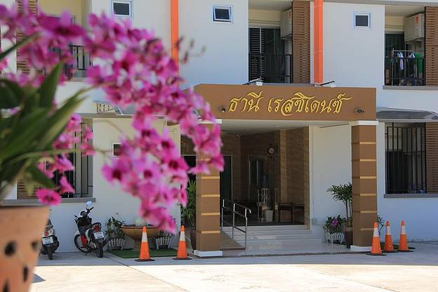 Condo · Mueang Chon Buri, chon_buri — photo 1