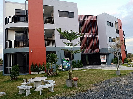 1 Bed Condo — photo 2
