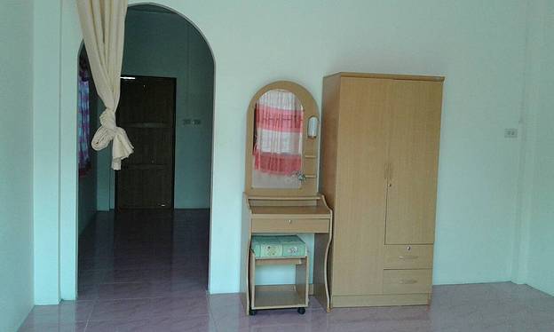 1 Bed Condo — photo 3
