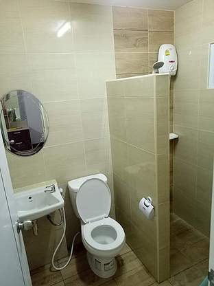 1 Bed Condo — photo 2