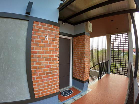 Condo — photo 1