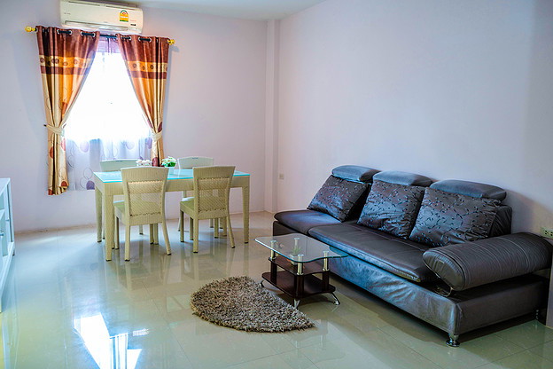 1 Bed Condo — photo 4