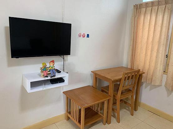 1 Bed Condo — photo 1
