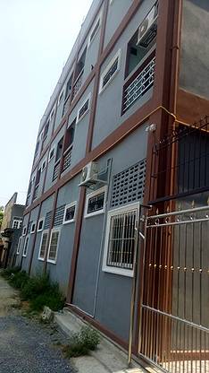 1 Bed Condo — photo 2