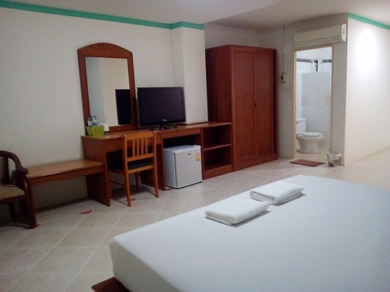 1 Bed Condo — photo 4