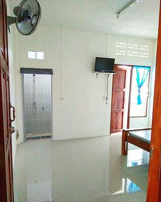 1 Bed Condo — photo 4
