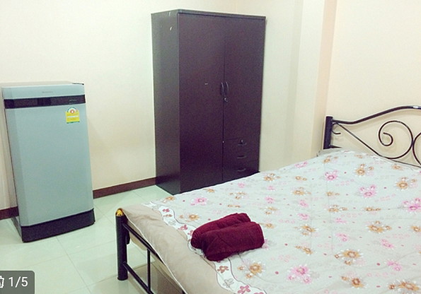 1 Bed Condo — photo 2