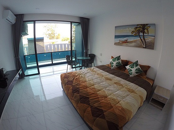 1 Bed Condo — photo 3