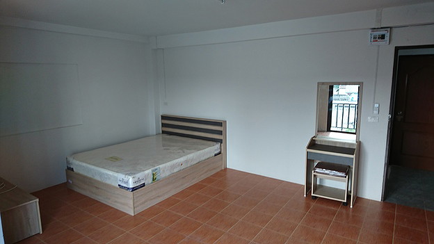 Condo · Huai Khwang, bangkok