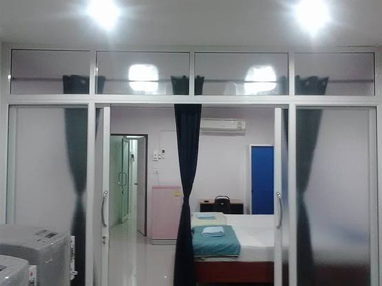 1 Bed Condo — photo 3