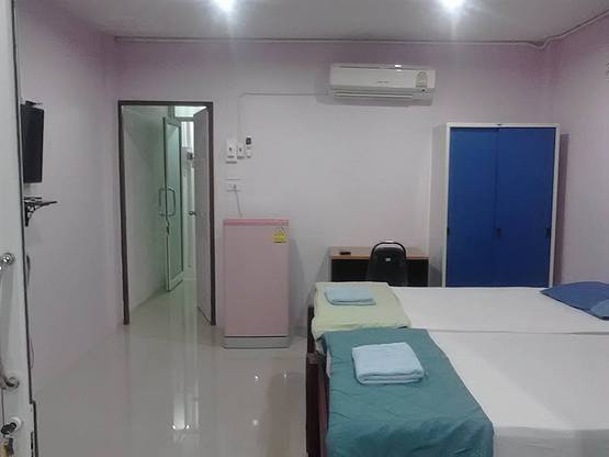 1 Bed Condo — photo 4