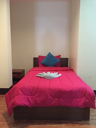 1 Bed Condo — photo 1