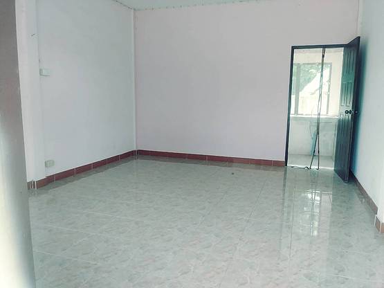 1 Bed Condo — photo 4