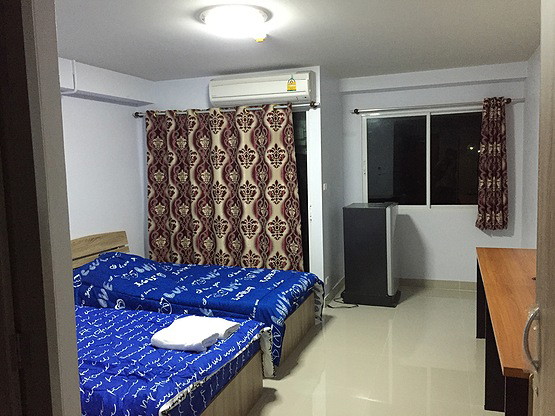 1 Bed Condo — photo 4
