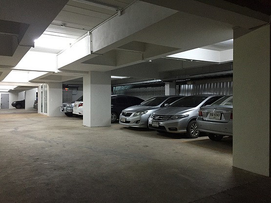 1 Bed Condo — photo 5