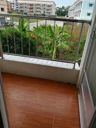 Condo — photo 1