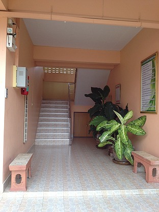 1 Bed Condo — photo 2