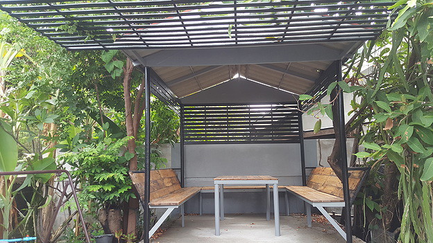 1 Bed Condo — photo 1