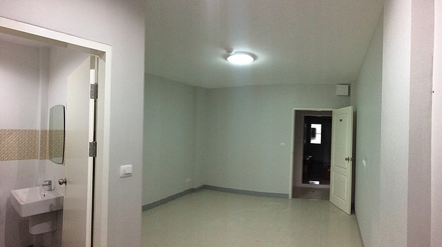 Condo · Si Racha, chon_buri — photo 4