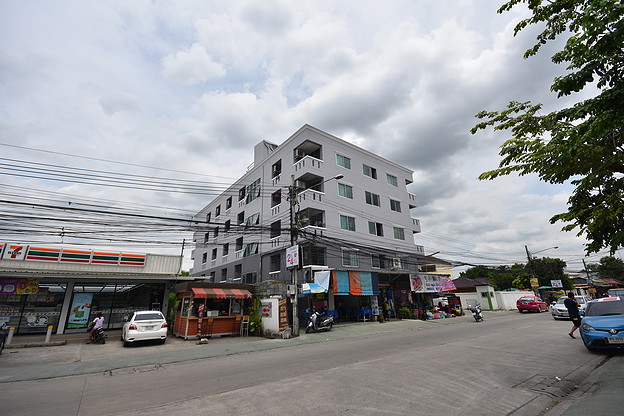 1 Bed Condo · Bang Khen, bangkok