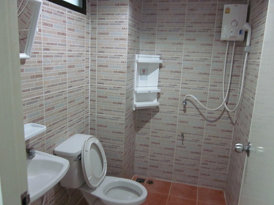 1 Bed Condo · Mueang Chon Buri, chon_buri — photo 2