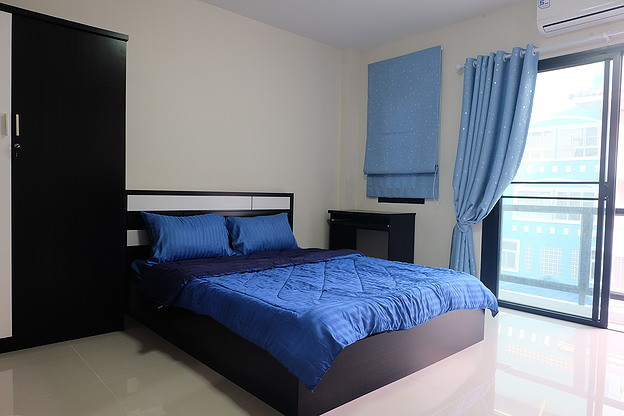 1 Bed Condo · Mueang Chon Buri, chon_buri — photo 3