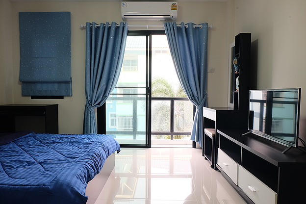 1 Bed Condo · Mueang Chon Buri, chon_buri — photo 4