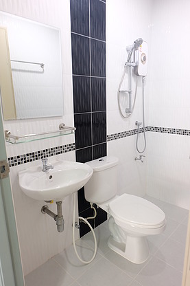 1 Bed Condo · Mueang Chon Buri, chon_buri — photo 5