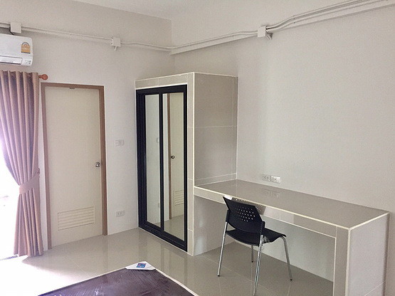 Condo · Mueang Chon Buri, chon_buri — photo 4