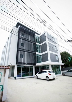 D-1 Apartment — photo 3