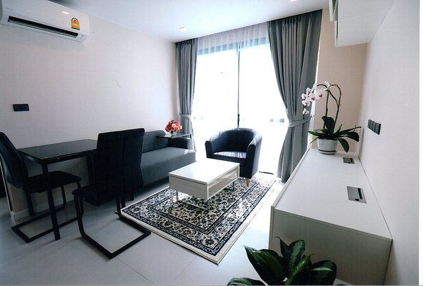 1 Bed Condo · Watthana, bangkok — photo 2