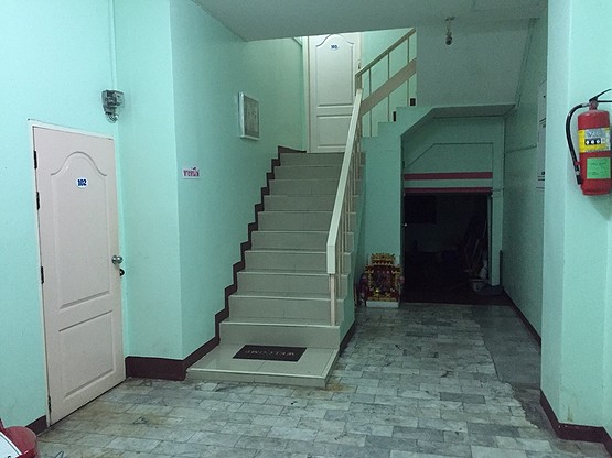 1 Bed Condo · Wang Thonglang, bangkok — photo 4