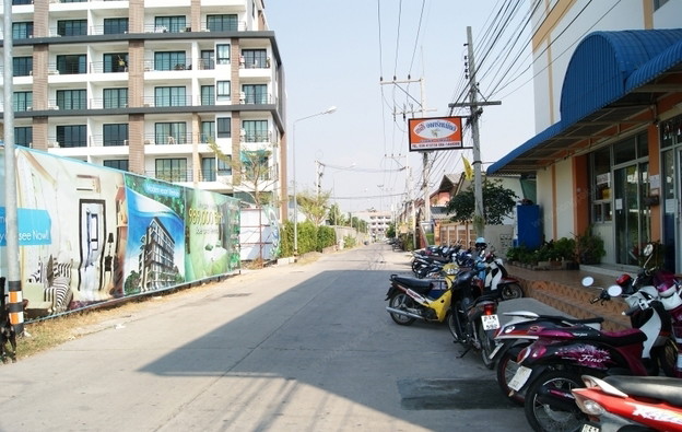 Condo · Bang Lamung, chon_buri — photo 3