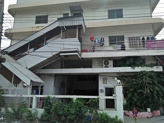 1 Bed Condo · Bang Khun Thian, bangkok