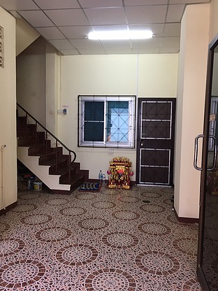 1 Bed Condo · Thon Buri, bangkok — photo 3