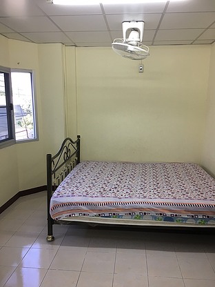 1 Bed Condo · Thon Buri, bangkok — photo 4