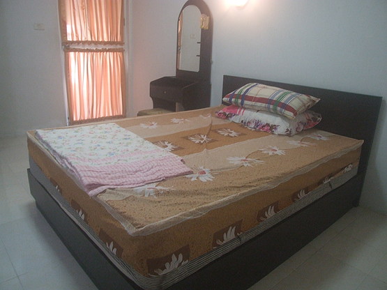 1 Bed Condo · Thon Buri, bangkok