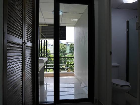 1 Bed Condo · Bang Khun Thian, bangkok — photo 2