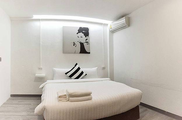 1 Bed Condo · Phra Khanong, bangkok — photo 2