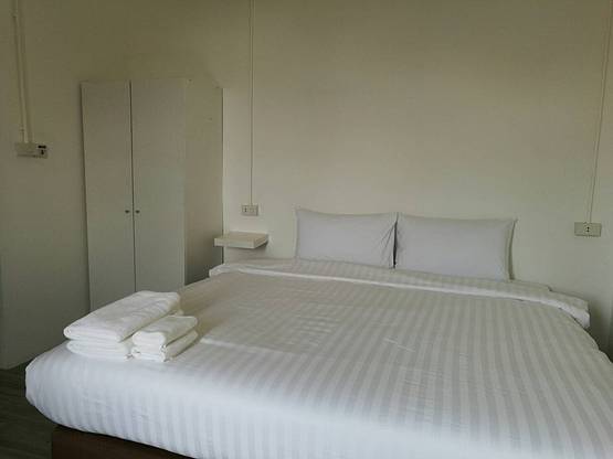1 Bed Condo · Phra Khanong, bangkok — photo 3