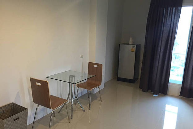 1 Bed Condo · Huai Khwang, bangkok — photo 5