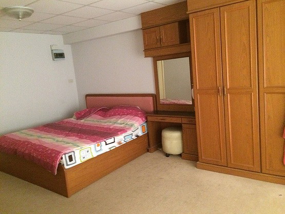 1 Bed Condo · Huai Khwang, bangkok