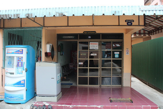 1 Bed Condo · Thon Buri, bangkok — photo 2
