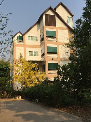 1 Bed Condo