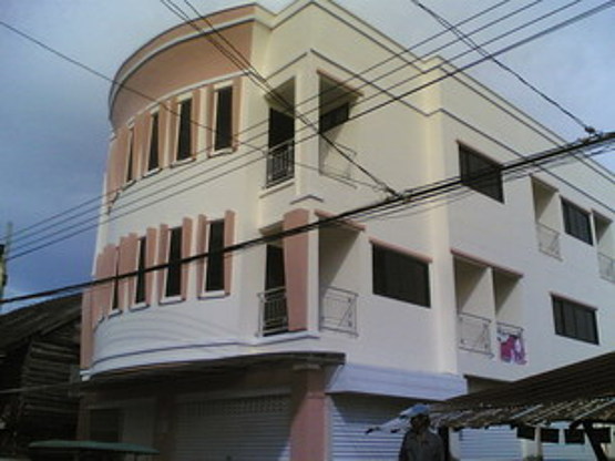 1 Bed Condo