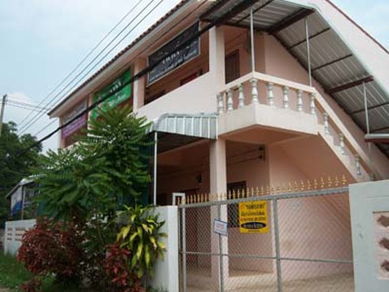 1 Bed Condo