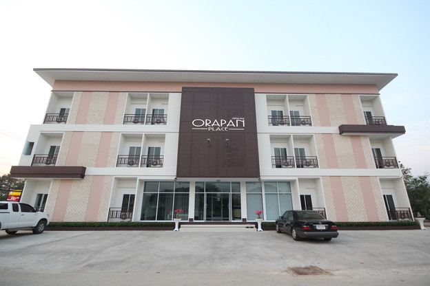 1 Bed Condo