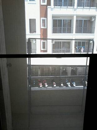 1 Bed Condo — photo 2