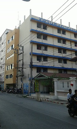 1 Bed Condo
